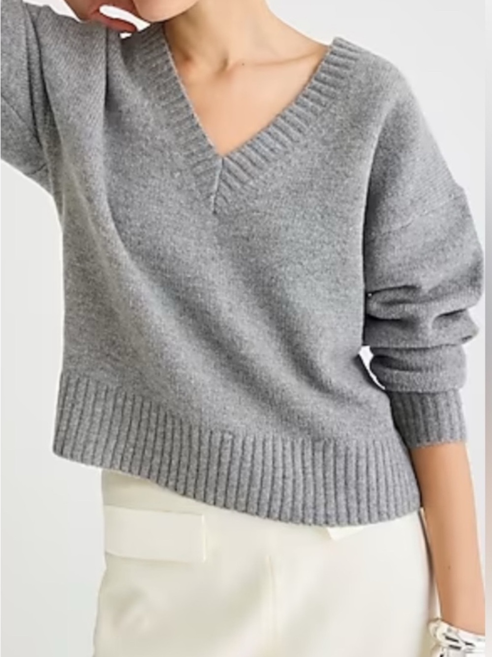 Theory Light Gray V-Neck Cashmere Blend Sweater
